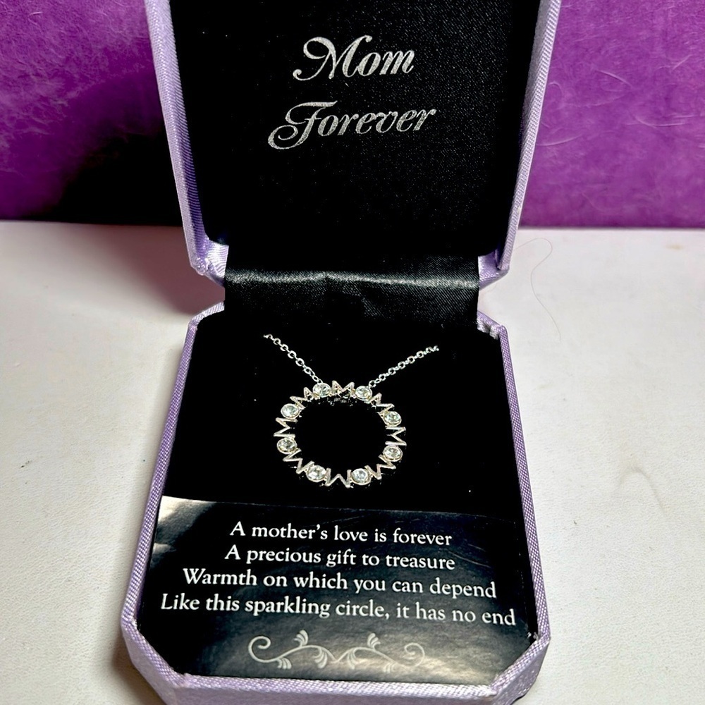 Mom Forever Necklace